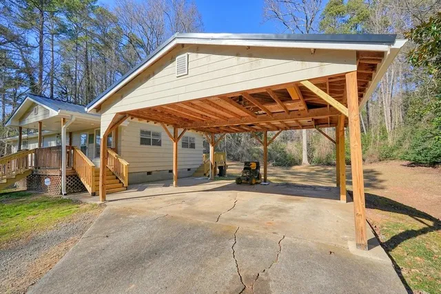 $350,000 | 4646 West Lakeshore Drive, Acworth, GA 30101