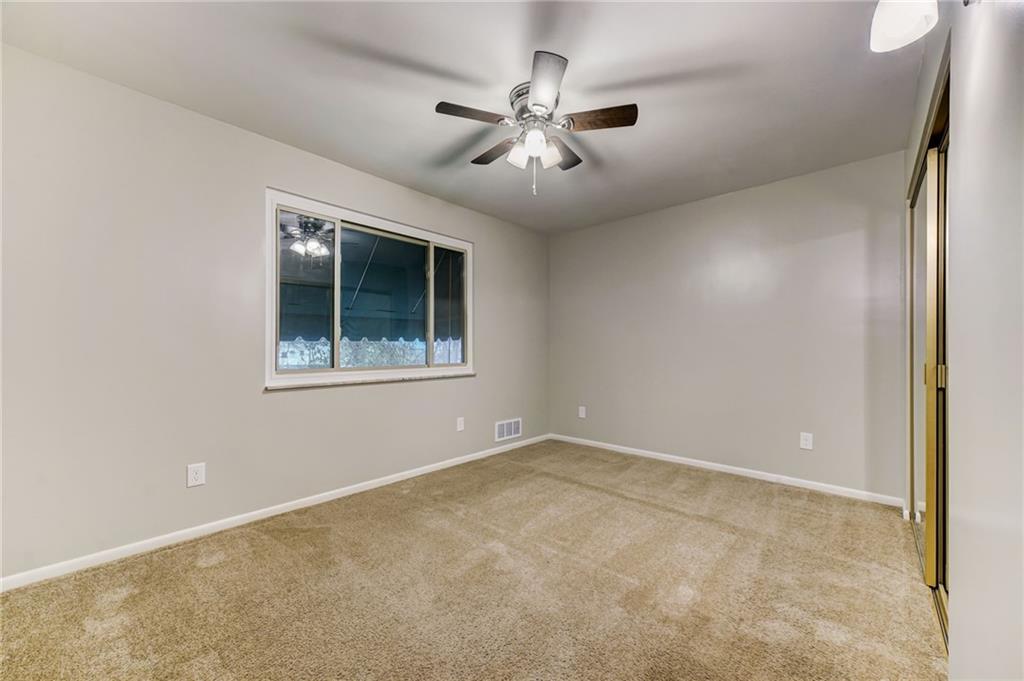 1266 Rinaldi Street Verona, PA 15147 - Photo 23 of 29 Gallery Image 23