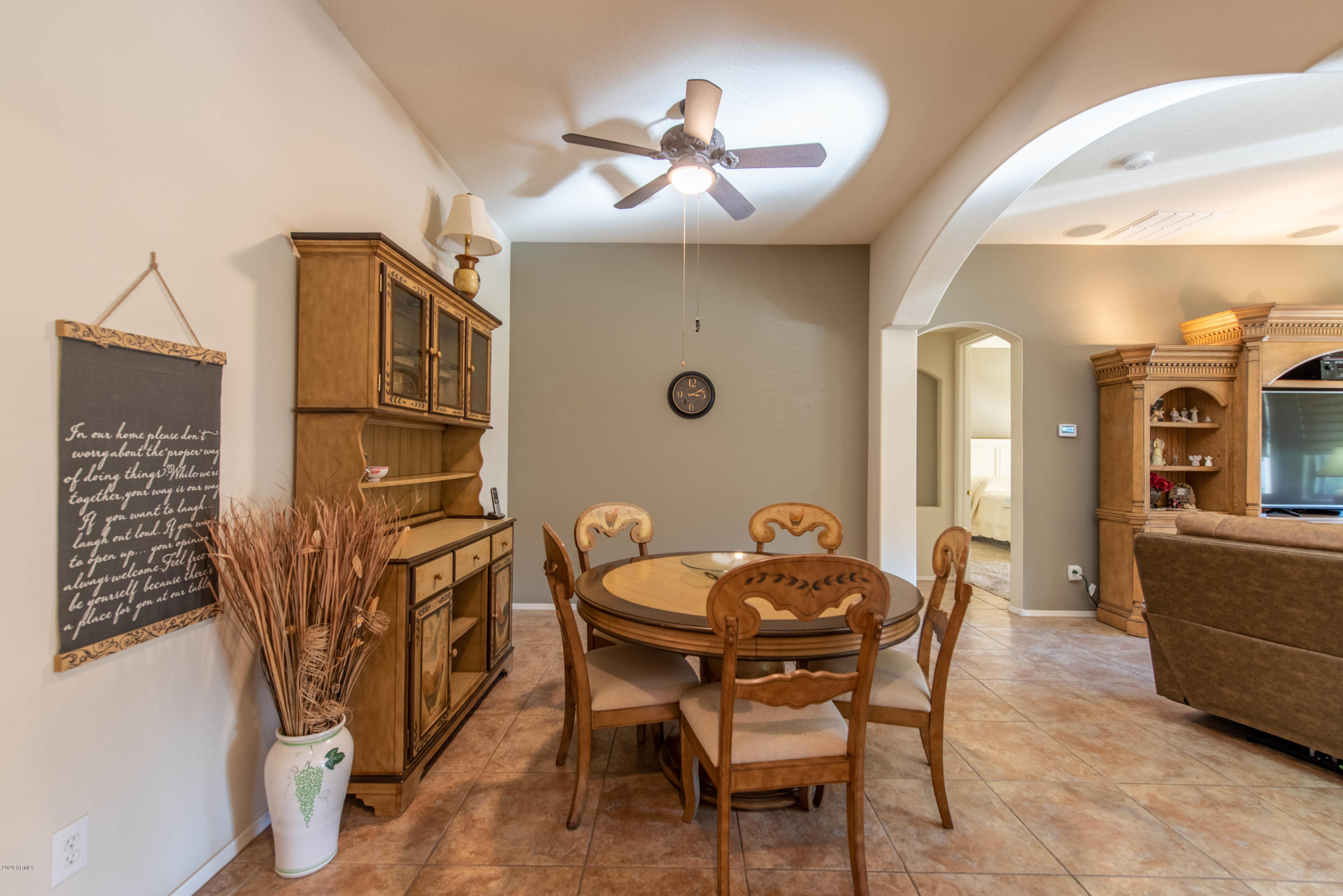 4329 West Summerside Road Laveen, AZ 85339 - Photo 16 of 45 Dining room