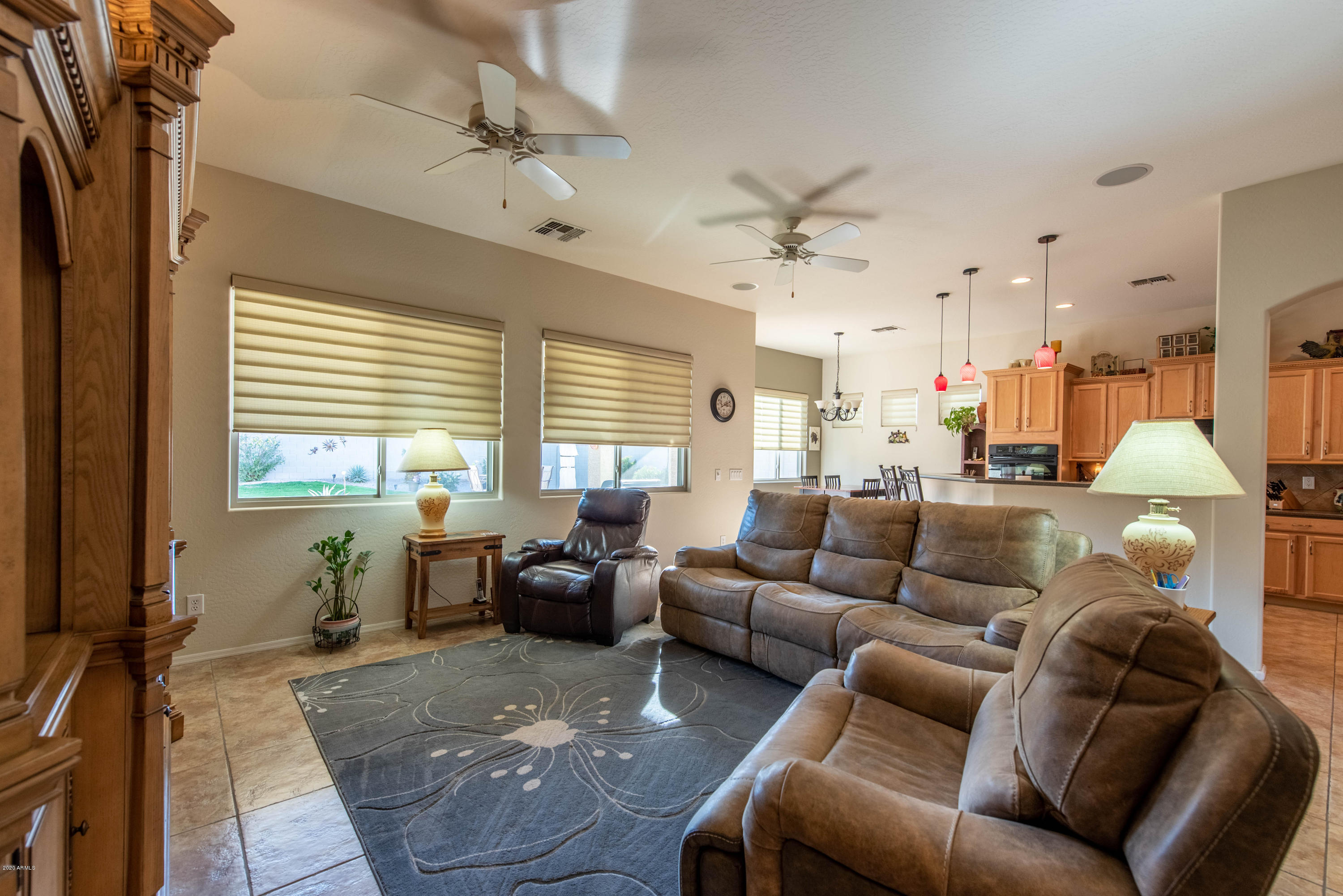 4329 West Summerside Road Laveen, AZ 85339 - Photo 19 of 45 Living room