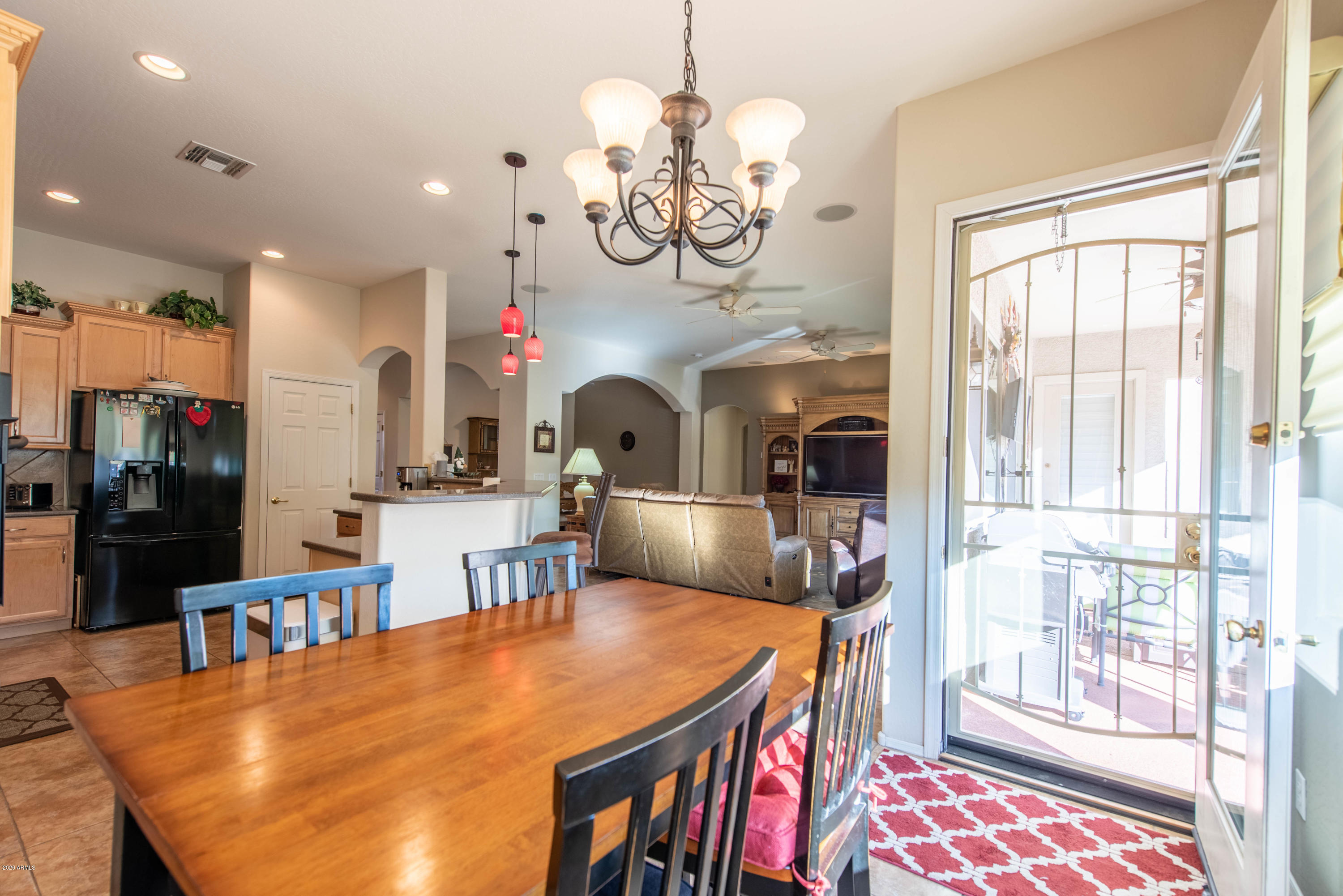 4329 West Summerside Road Laveen, AZ 85339 - Photo 23 of 45 Eat in kitchen