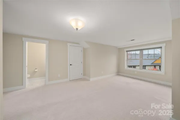 $639,000 | 22 Craftsman View Drive, Asheville, NC 28804