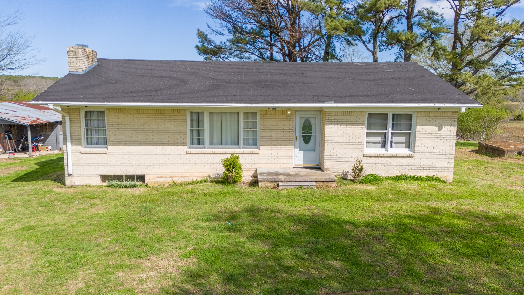16 Bonnertown Road Five Points, TN 38457 - Photo 3 of 19 front view of a house with a yard