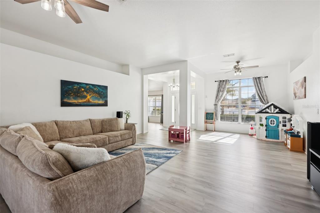 5891 Southwest 98th Place Ocala, FL 34476 - Photo 8 of 39