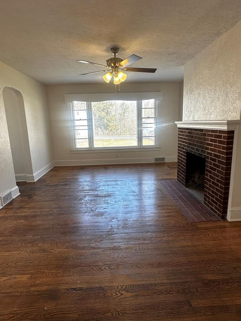 236 Mercer Street Beckley, WV 25801 - Photo 12 of 34 Gallery Image 12