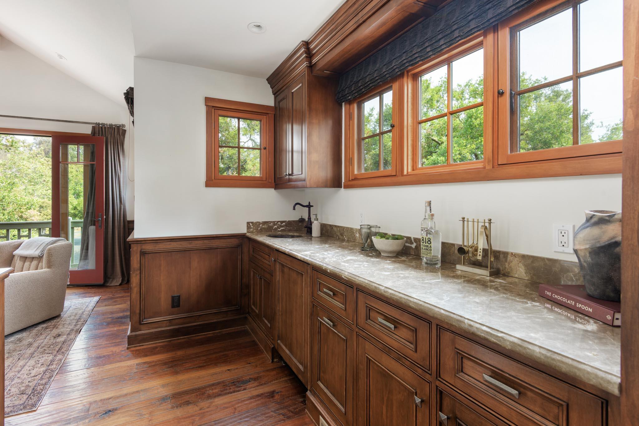 2480 Foothill Road Santa Barbara, CA 93105 - Photo 23 of 33 21