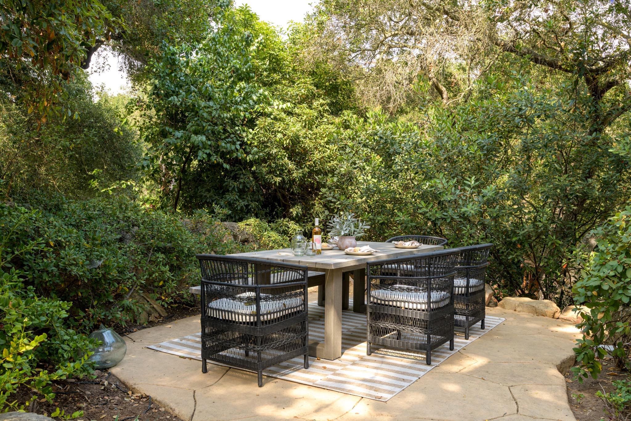 2480 Foothill Road Santa Barbara, CA 93105 - Photo 7 of 33 28