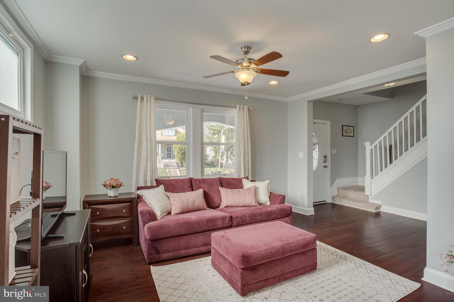 2403 East Cold Spring Lane Baltimore, MD 21214 - Photo 3 of 29 Living Room
