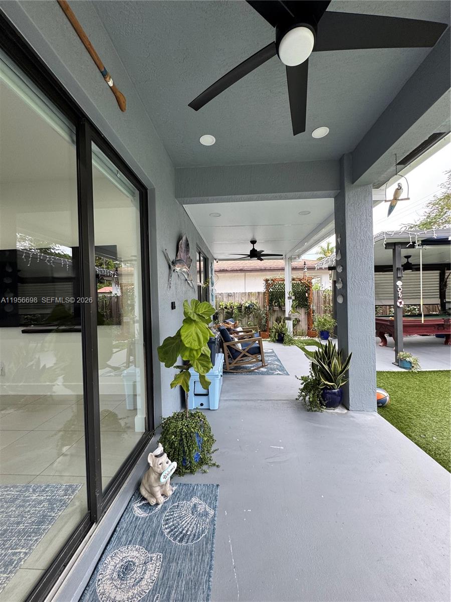 885 Northeast 3rd Avenue Homestead, FL 33030 - Photo 21 of 36 Terrace