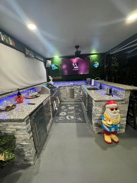 885 Northeast 3rd Avenue Homestead, FL 33030 - Photo 33 of 36 Pergola- kitchen bar