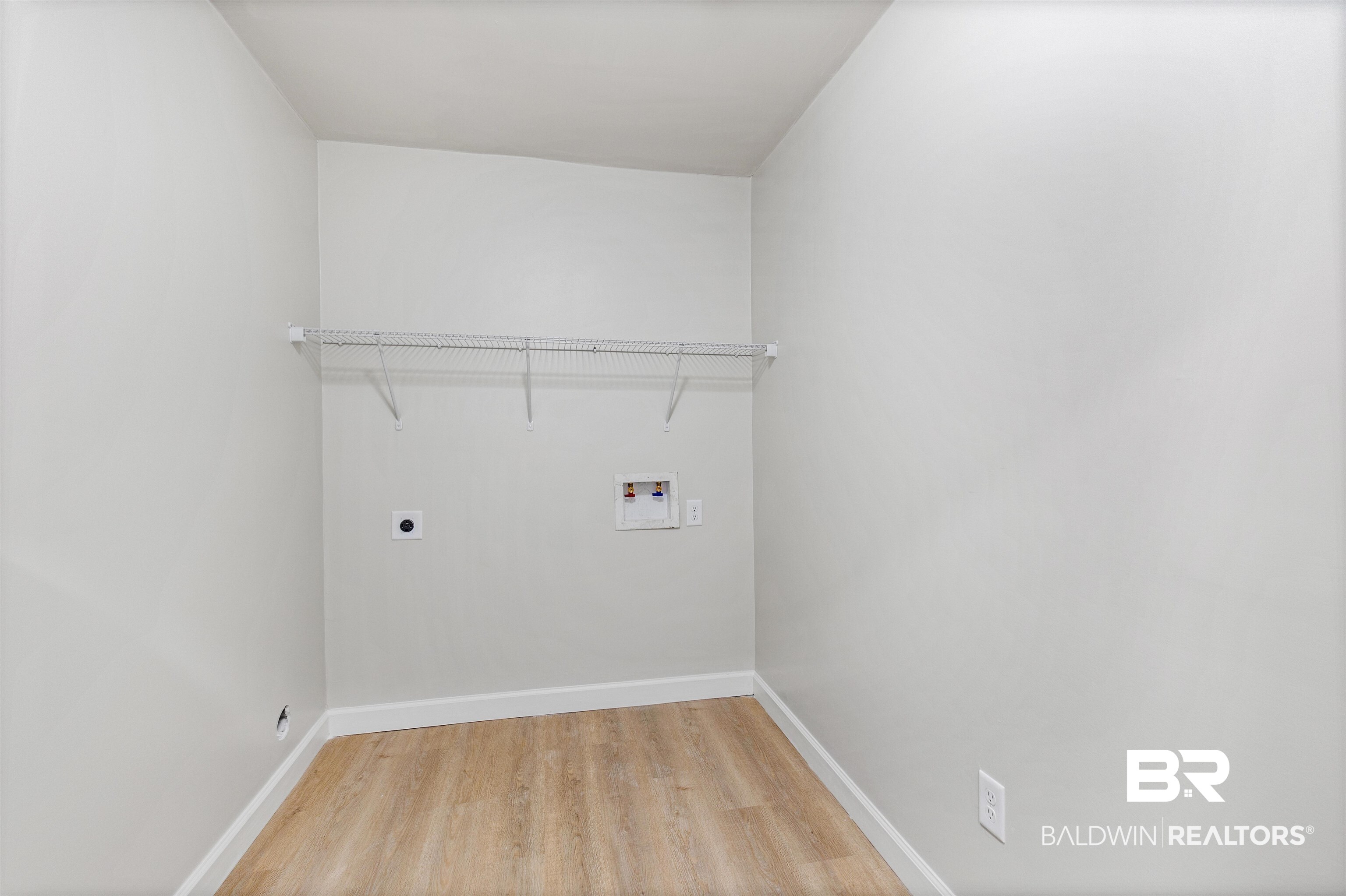 1304 Johnson Road Daphne, AL 36526 - Photo 12 of 33 Gallery Image 12