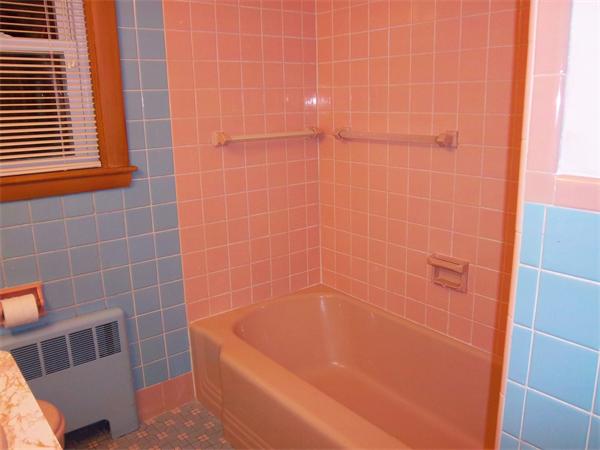 20 Kiernan Road Boston, MA 02132 - Photo 12 of 22 Gallery Image 12