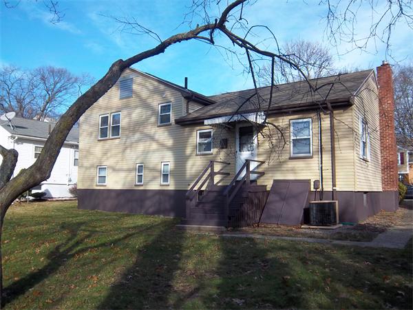 20 Kiernan Road Boston, MA 02132 - Photo 2 of 22 Gallery Image 2