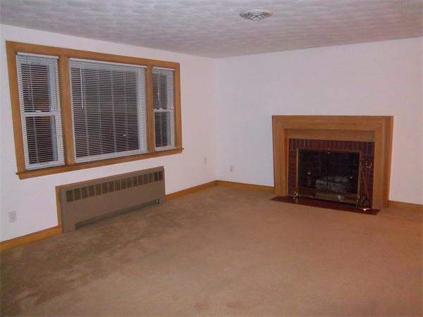 20 Kiernan Road Boston, MA 02132 - Photo 5 of 22 Gallery Image 5