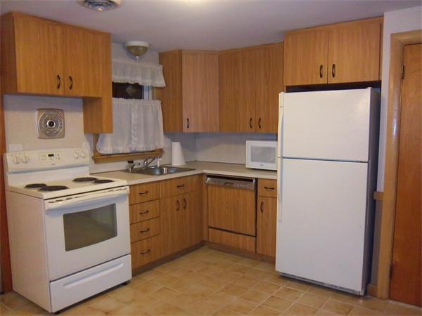20 Kiernan Road Boston, MA 02132 - Photo 8 of 22 Gallery Image 8