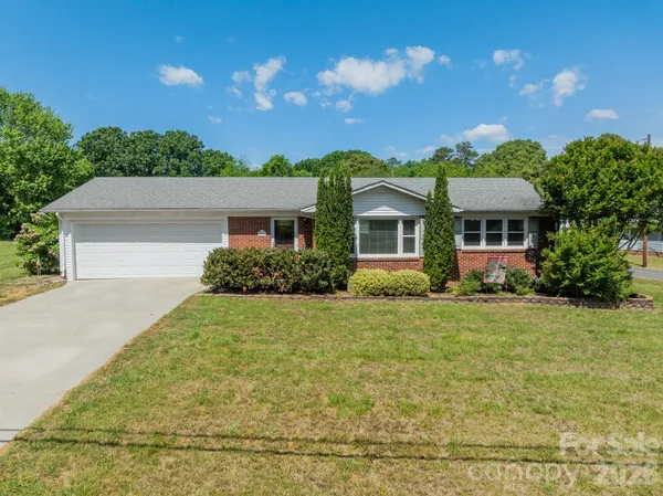 $255,000 | 307 Winona Avenue, Kannapolis, NC 28081