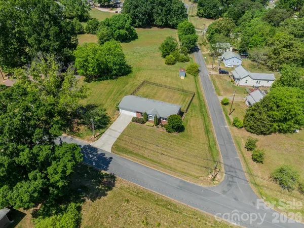 $255,000 | 307 Winona Avenue, Kannapolis, NC 28081