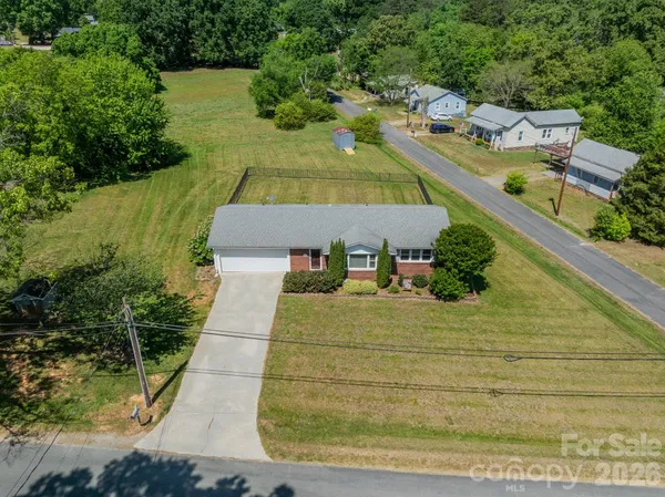 $255,000 | 307 Winona Avenue, Kannapolis, NC 28081