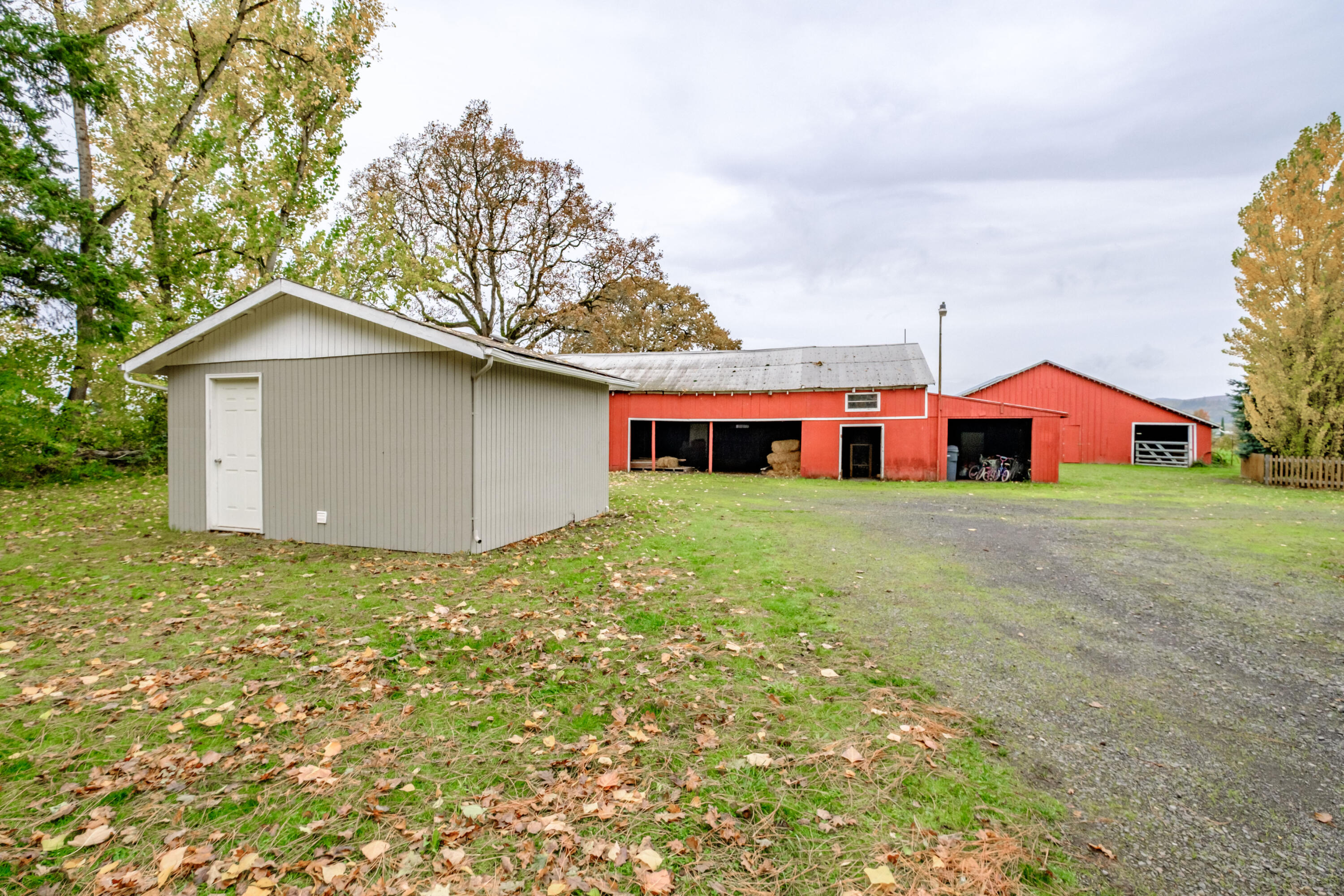 6605 Wallace Road Northwest Salem, OR 97304 - Photo 11 of 44 SOCIAL MEDIA AND FLYERS-45823