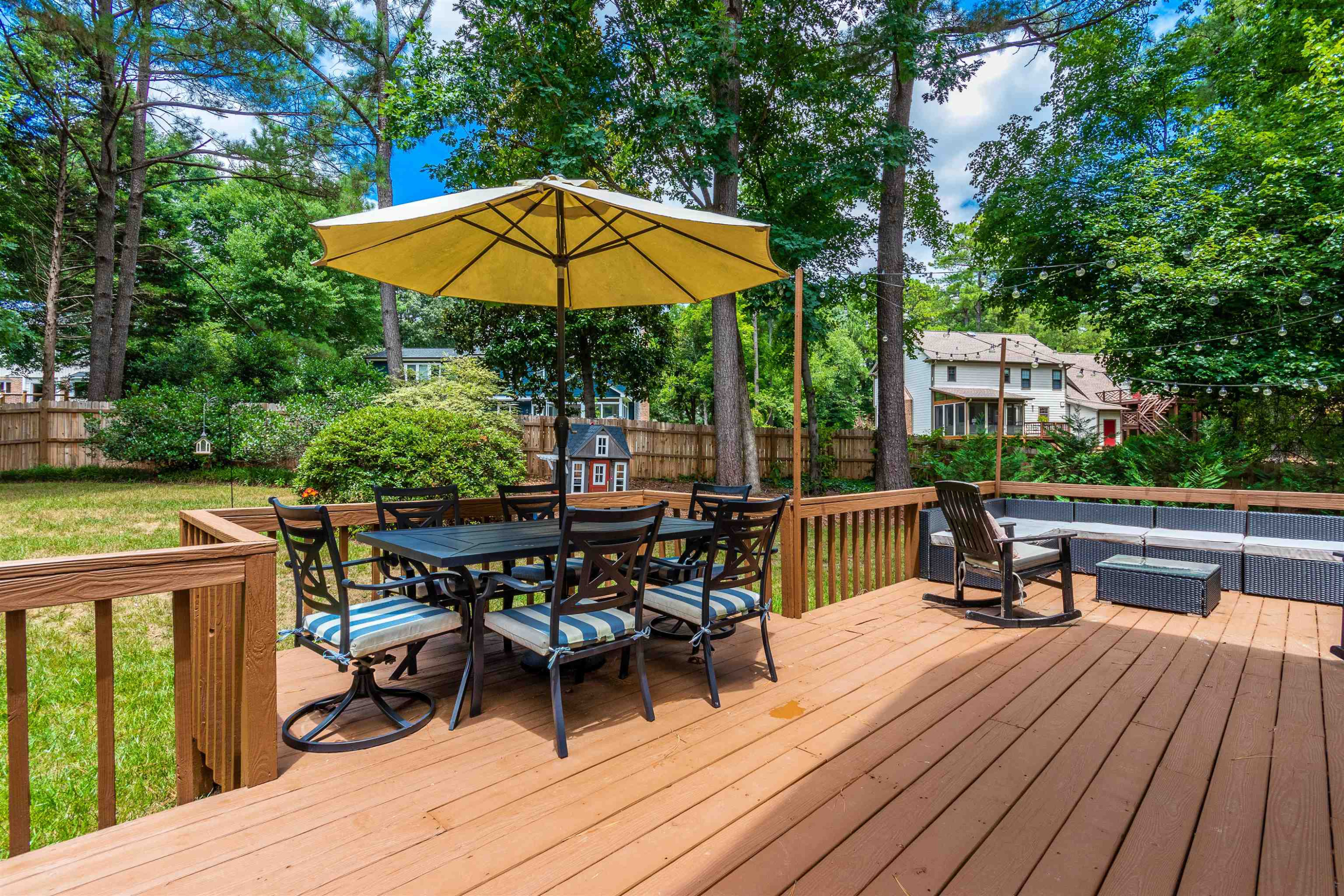 2528 Harptree Court Raleigh, NC 27613 - Photo 27 of 34 Patio/Deck