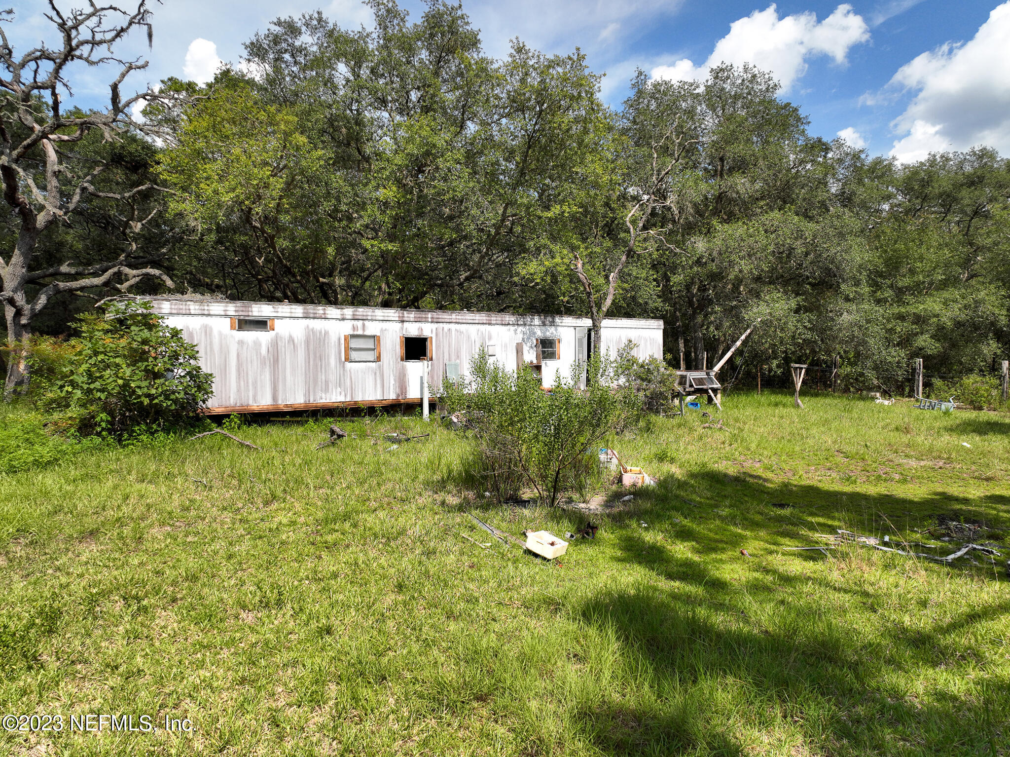 8146 Blazing Star Road Melrose, FL 32666 - Photo 4 of 19 a view of a garden