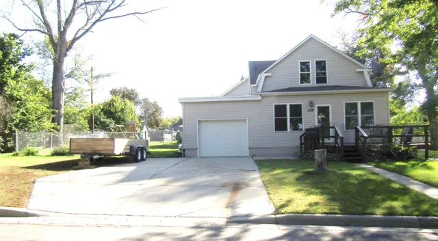 $119,000 | 504 9th Avenue, Madison, MN 56256