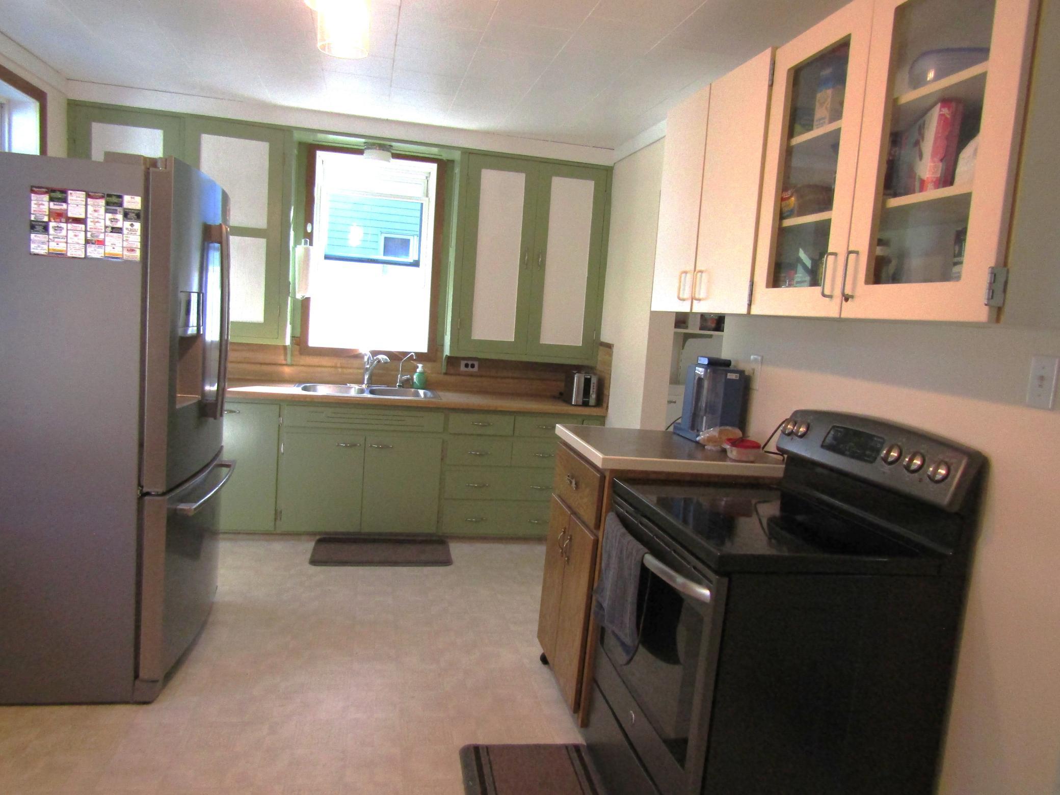 504 9th Avenue Madison, MN 56256 - Photo 12 of 41