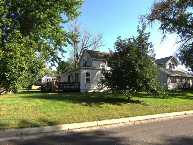 $119,000 | 504 9th Avenue, Madison, MN 56256