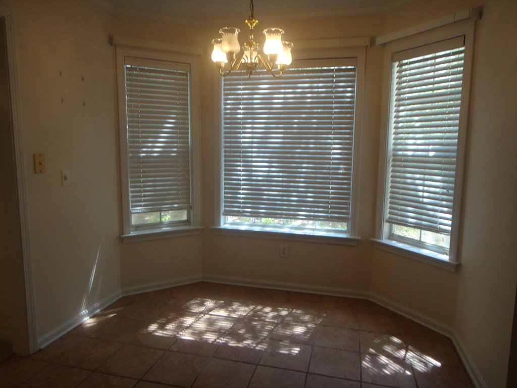 208 West Roxbury Road Dothan, AL 36305 - Photo 17 of 35