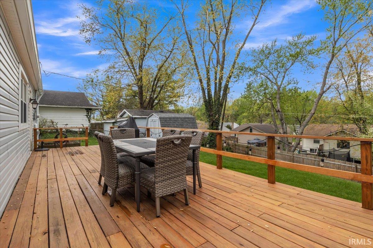 5808 Whitethorne Drive Evansville, IN 47710 - Photo 13 of 16