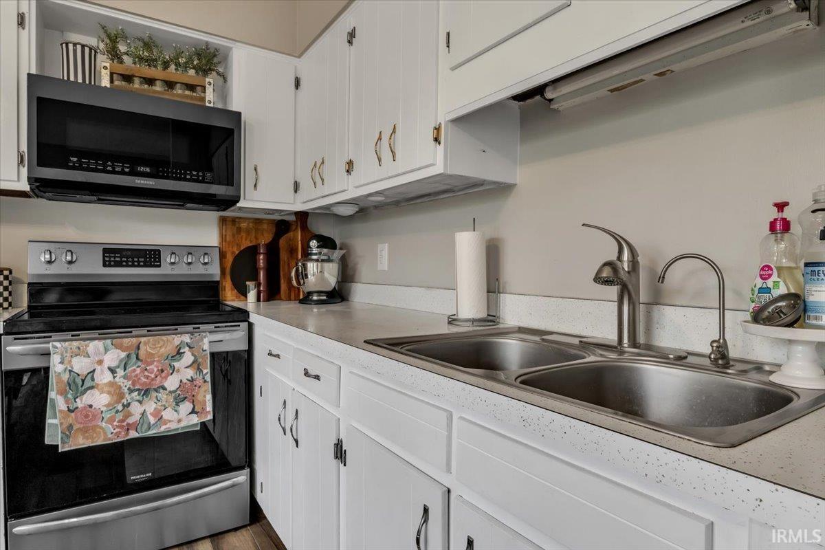 5808 Whitethorne Drive Evansville, IN 47710 - Photo 6 of 16