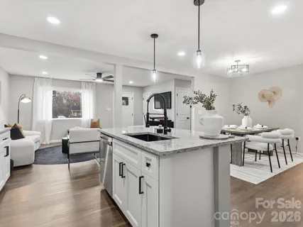 $345,000 | 9243 Edgevale Drive, Charlotte, NC 28216