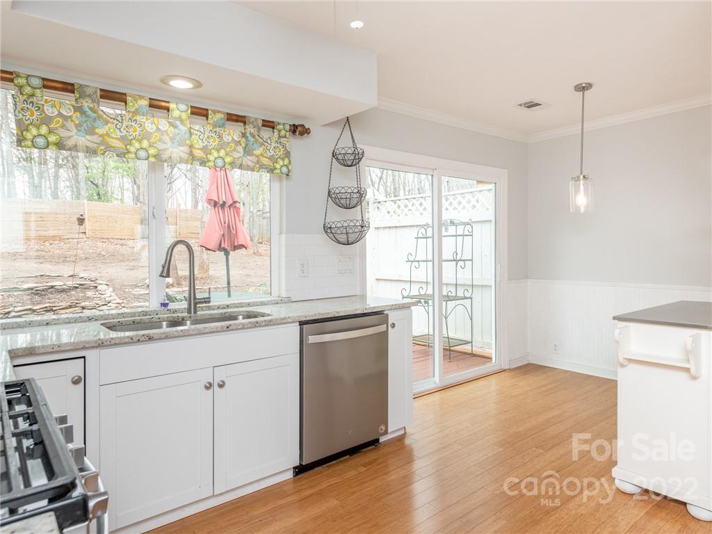 7614 Robin Crest Road Charlotte, NC 28226 - Photo 21 of 47 Gallery Image 21