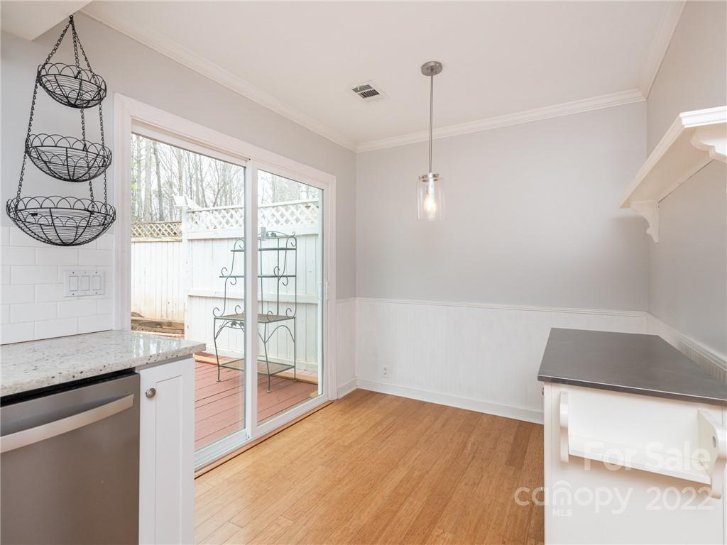 7614 Robin Crest Road Charlotte, NC 28226 - Photo 23 of 47 Gallery Image 23