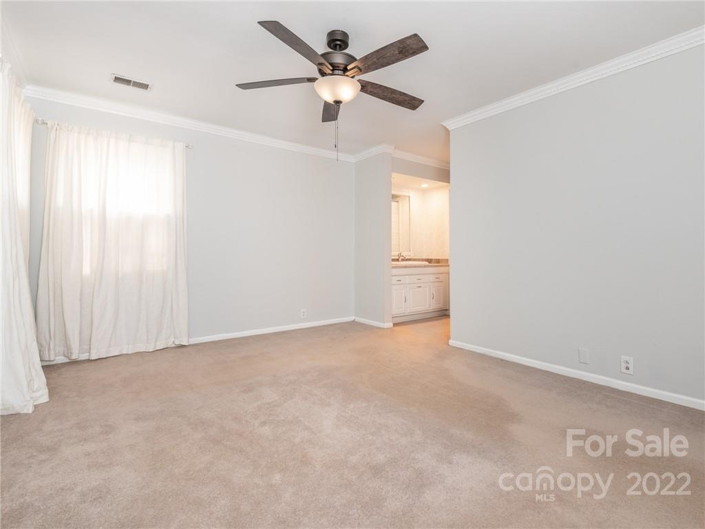 7614 Robin Crest Road Charlotte, NC 28226 - Photo 27 of 47 Gallery Image 27