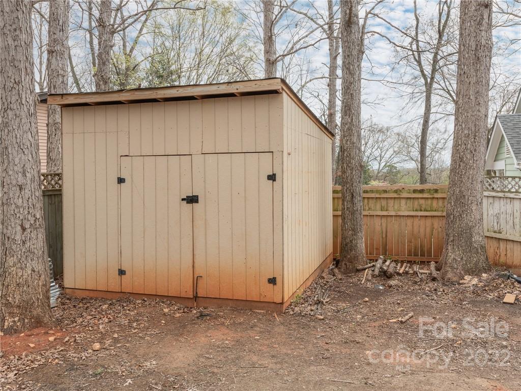 7614 Robin Crest Road Charlotte, NC 28226 - Photo 43 of 47 Gallery Image 43