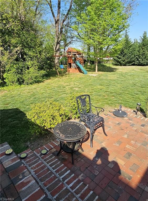 803 South Main Street Reidsville, NC 27320 - Photo 39 of 44 Back Patio
