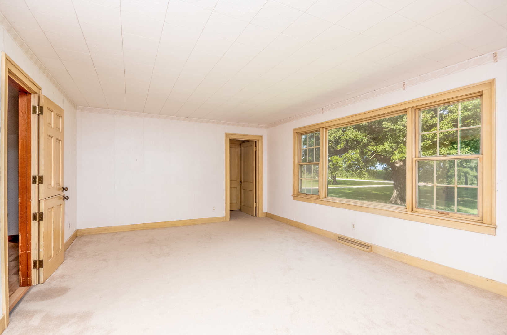 14247 Sears Road Plano, IL 60545 - Photo 17 of 34