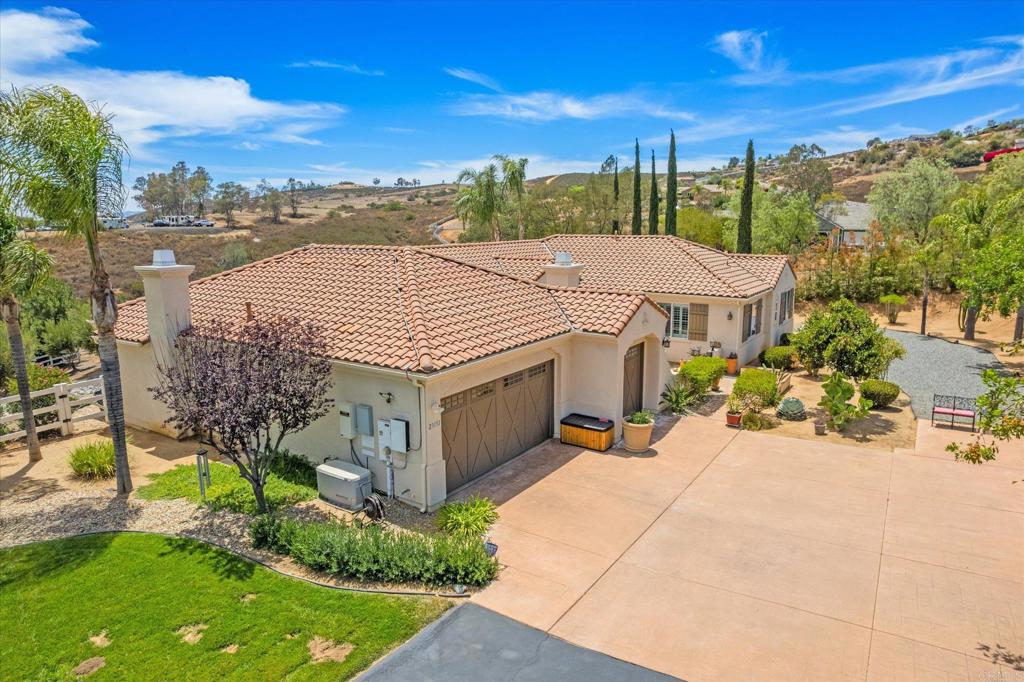 23131 Stokes Road Ramona, CA 92065 - Photo 7 of 62