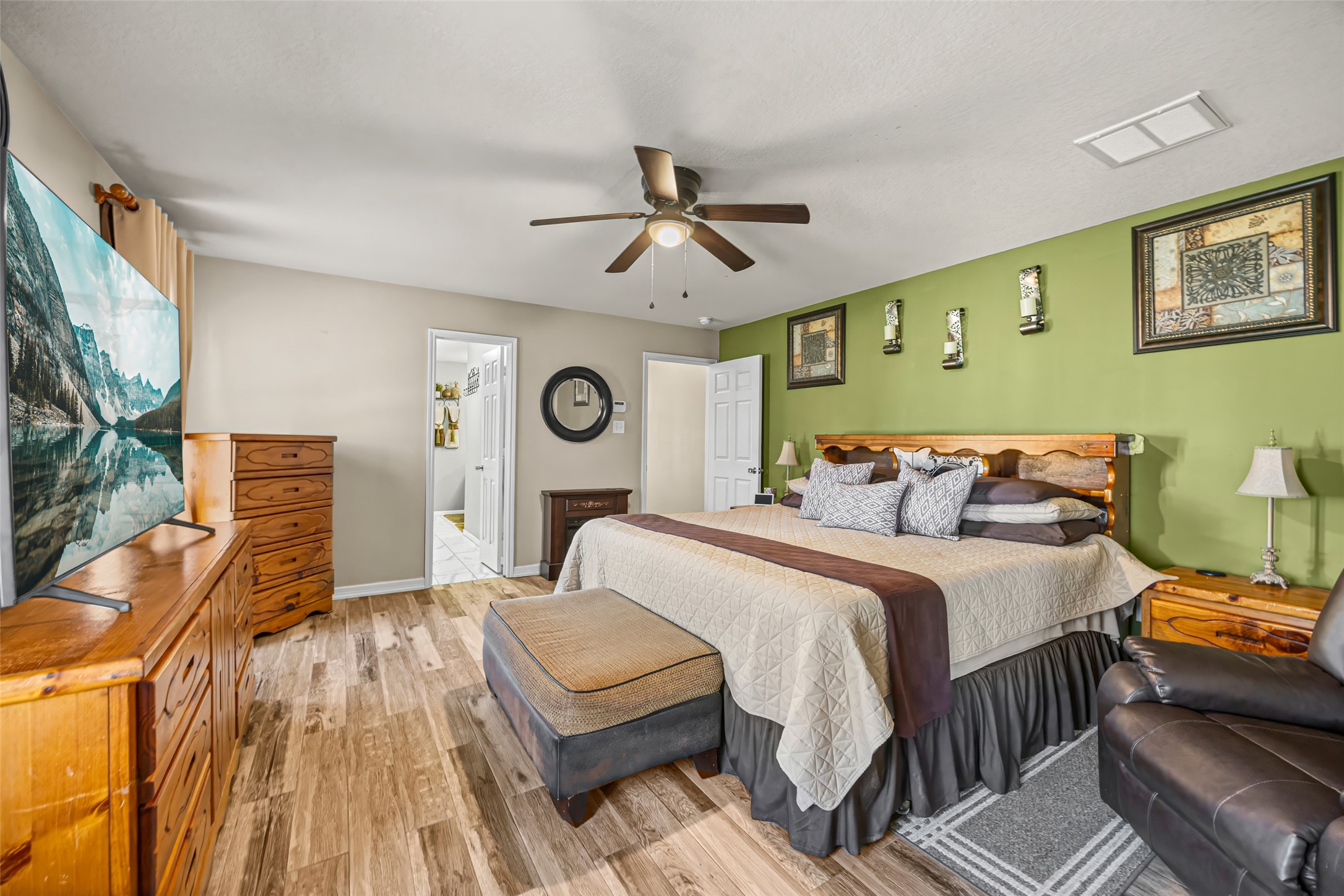 11750 Abby Ridge Way Houston, TX 77044 - Photo 18 of 40