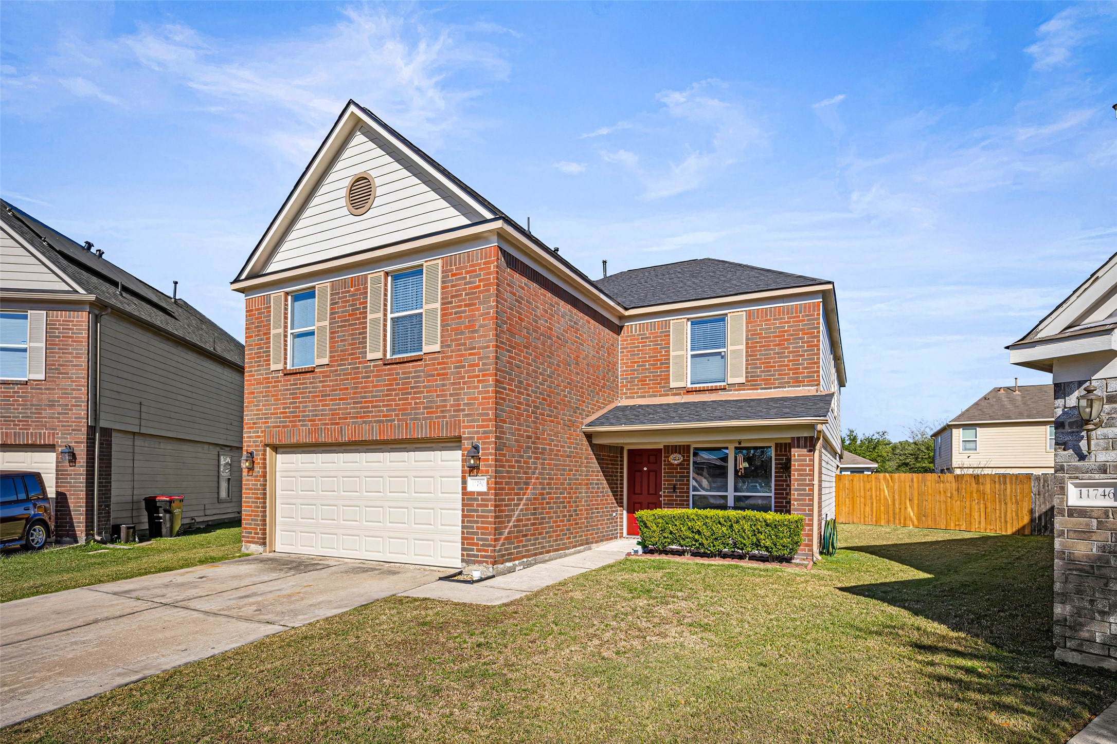 11750 Abby Ridge Way Houston, TX 77044 - Photo 2 of 40