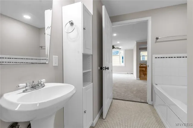 $209,900 | 300 Aurora Street, Lancaster, NY 14086