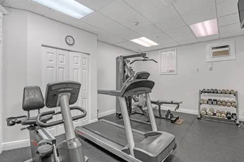 $620,000 | 5420 North Ocean Drive, Unit 1106, Singer Island, FL 33404