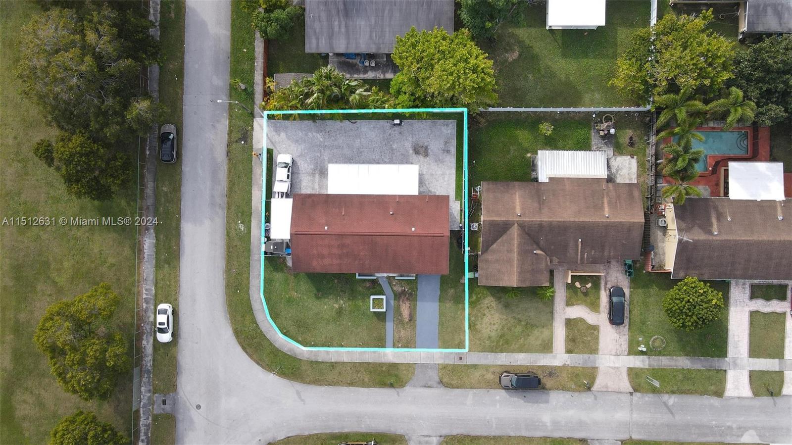 Palmetto Estates Miami, FL 33157 - Photo 29 of 29 an aerial view of a house