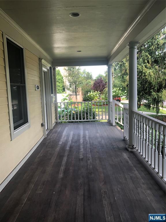 430 Closter Dock Road Closter, NJ 07624 - Photo 4 of 19