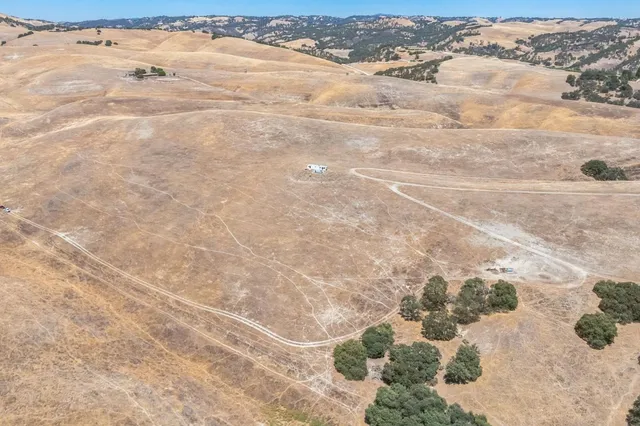 a view of a mountain view