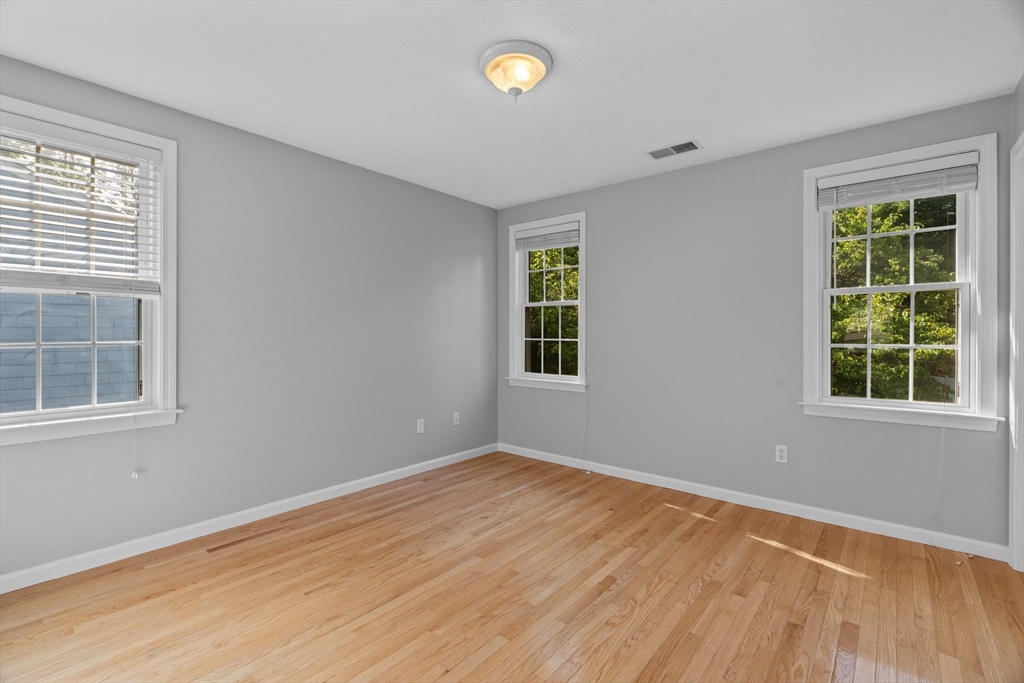 8 Lilian Road Framingham, MA 01701 - Photo 24 of 42 Gallery Image 24