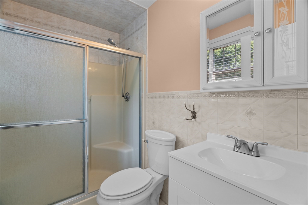 8 Lilian Road Framingham, MA 01701 - Photo 28 of 42 Gallery Image 28