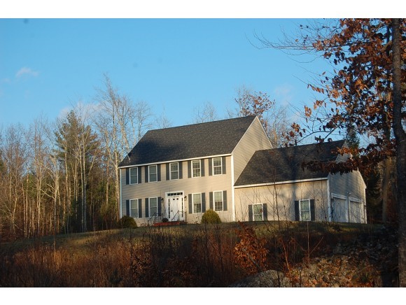 162 Lake Road Webster, NH 03303 - Photo 1 of 16