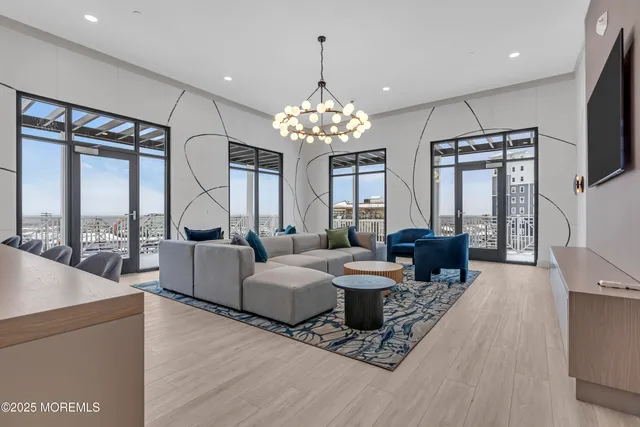 $2,575 | 19 Carr Avenue, Unit 311, Keansburg, NJ 07734